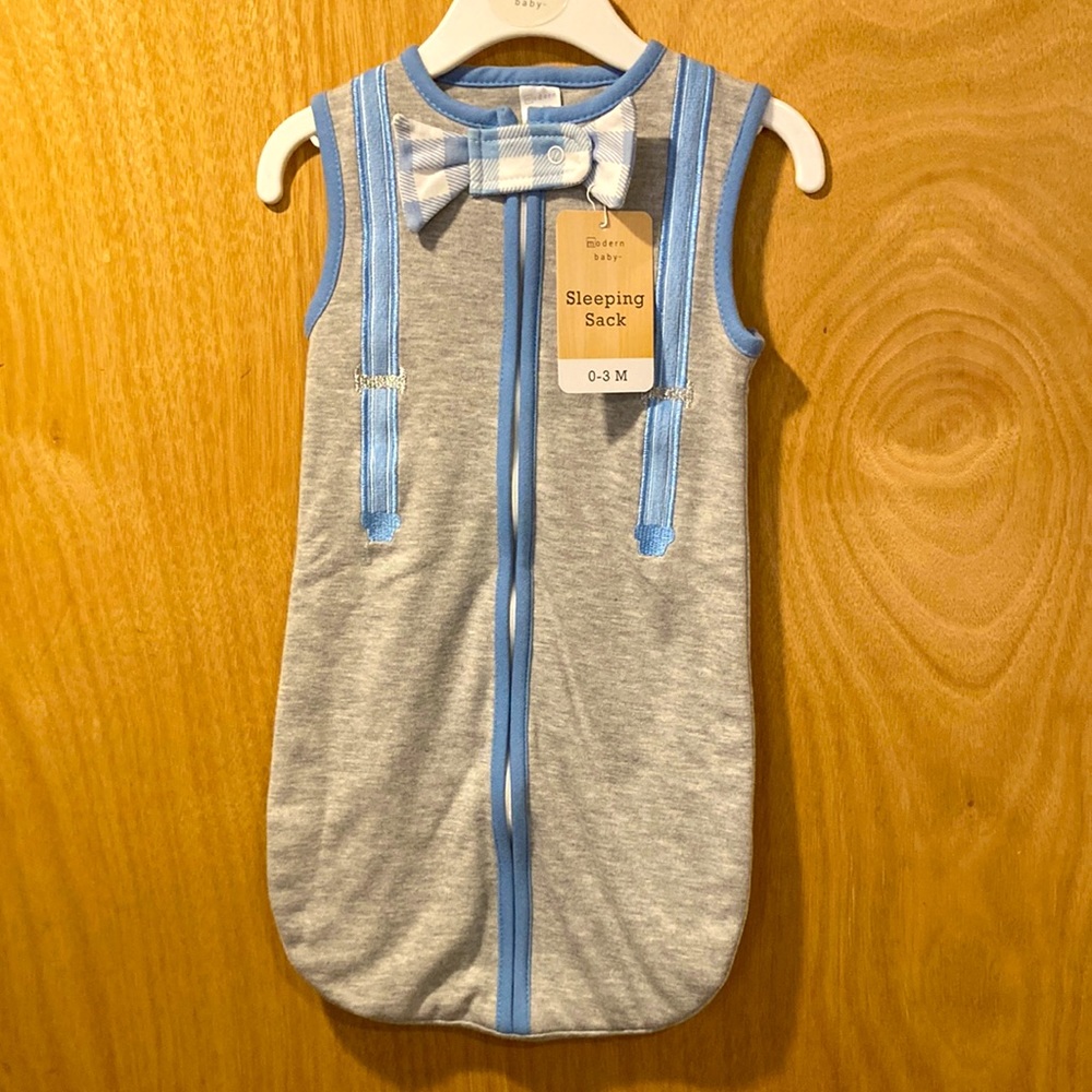NWT 0-3m sleep sack by Modern Baby